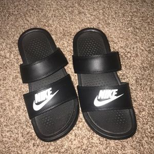 Nike slides